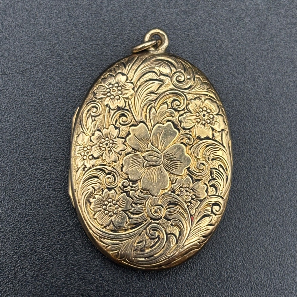 Vintage Gold Filled Locket Etched Floral Oval Pendant JMF 1.3x1in